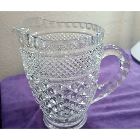 Vtg Clear Glass Anchor-Hocking 5.25 Inch Wexford Pattern Water Juice Pitcher - Picture 3 of 7